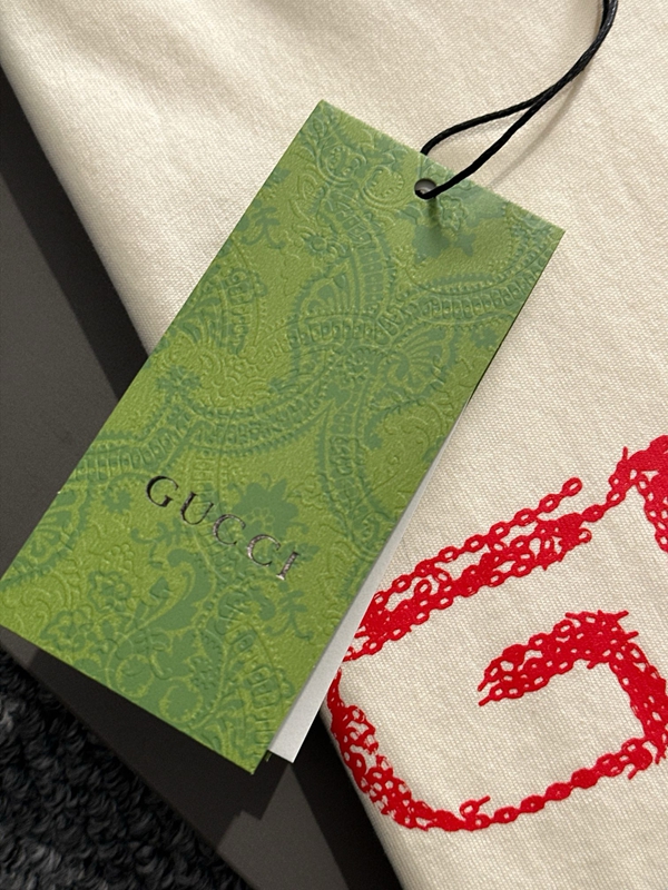 ブランドTシャツ細部ディテール